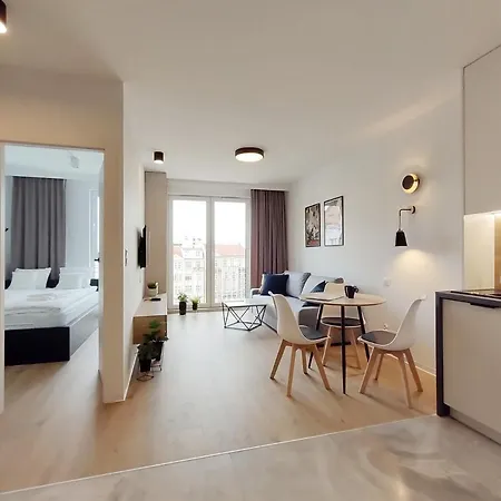 Jasny I Nowoczesny 3city W Centrum Gdanska By Renters